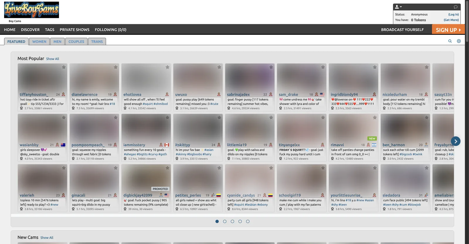 Live Cam Boys Discover page whose Most Popular carousel is entirely female rooms carrying viewer counts above 33000